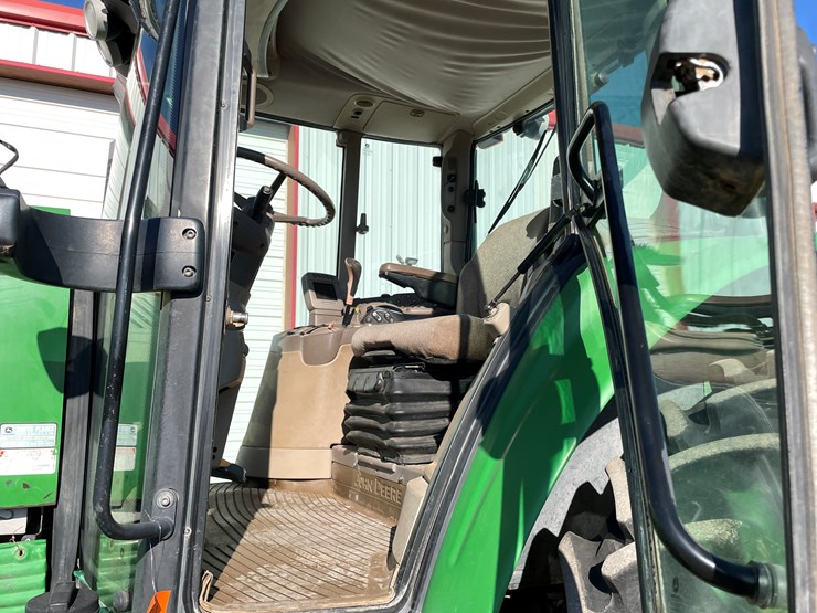 john-deere-7230-premium-image-38