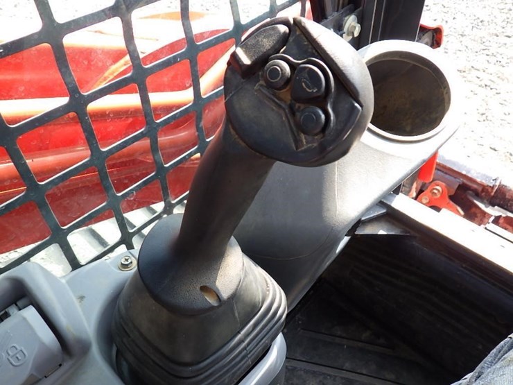 kubota-svl97-2-image-21
