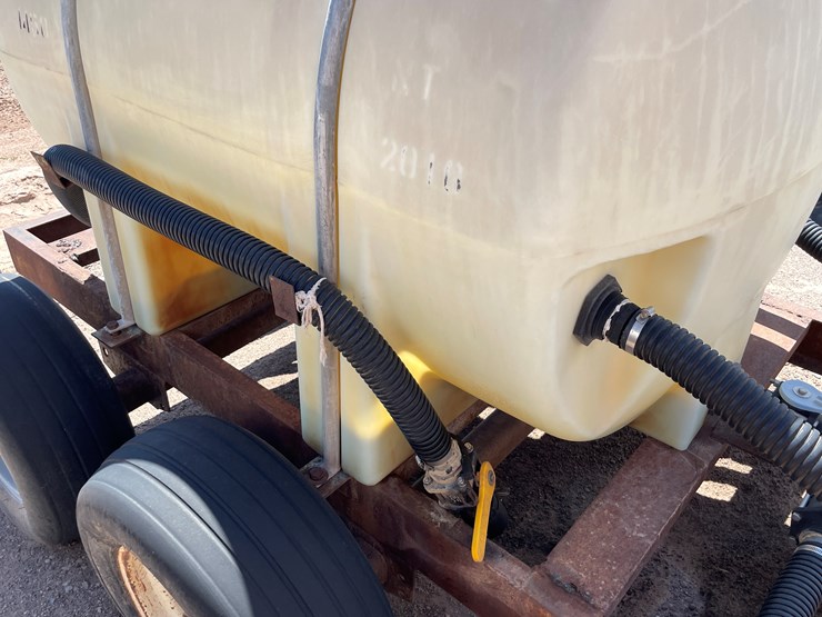 #9133-•-500-gallon-fertilizer-tank-image-12