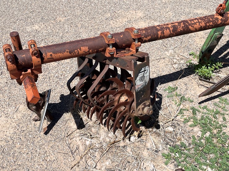 #9113-•-custom-4-row-cultivator-with-lilliston-lehman-units-image-3