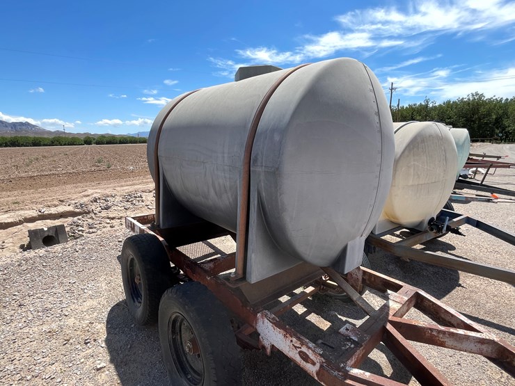 #9132-•-500-gallon-fertilizer-tank-image-8