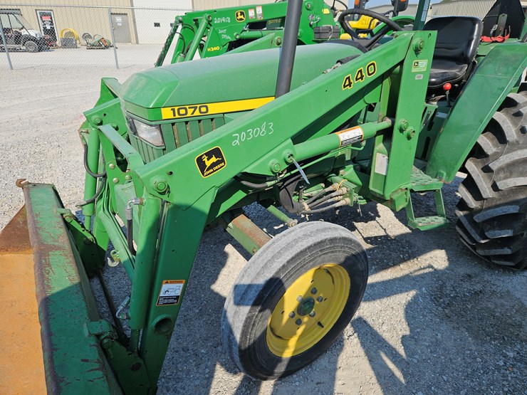 1996-john-deere-1070-image-5