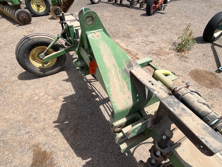 #9018-•-custom-13'-3-pt-toolbar-with-yetter-injection-coulters-image-10