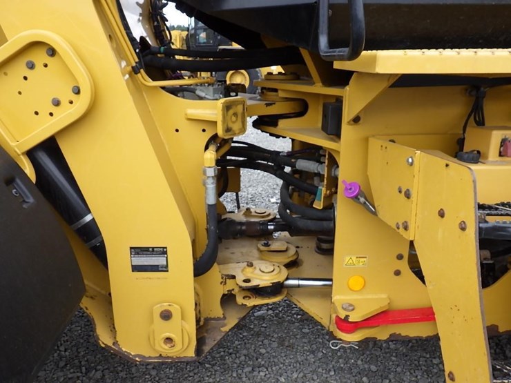 caterpillar-930m-image-16