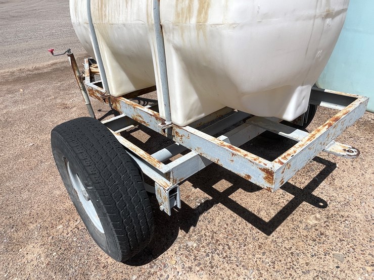 #9136-•-300-gallon-fertilizer-tank-image-15