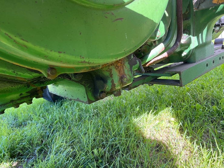 john-deere-720-image-37