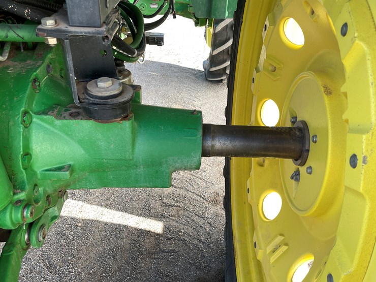 john-deere-7230-premium-image-78