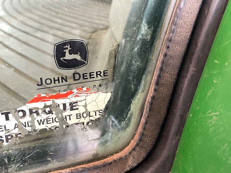 john-deere-7230-premium-image-24