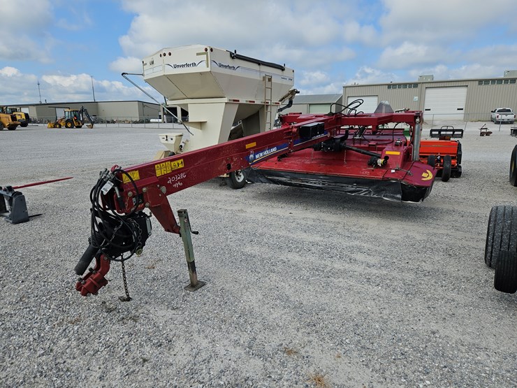 2018-new-holland-310-image-13