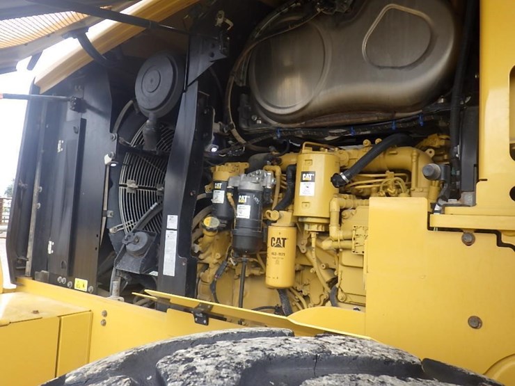 2018-caterpillar-938m-image-17