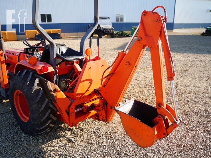 kubota-b8200-image-19