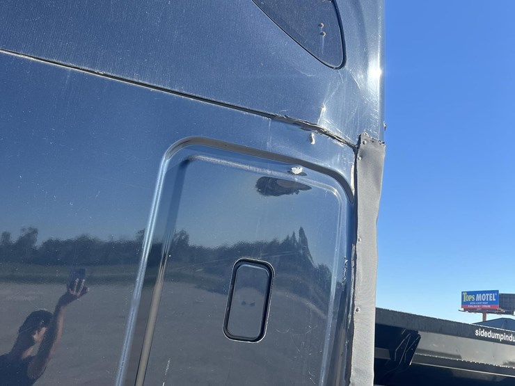 2018-freightliner-cascadia-125-image-29