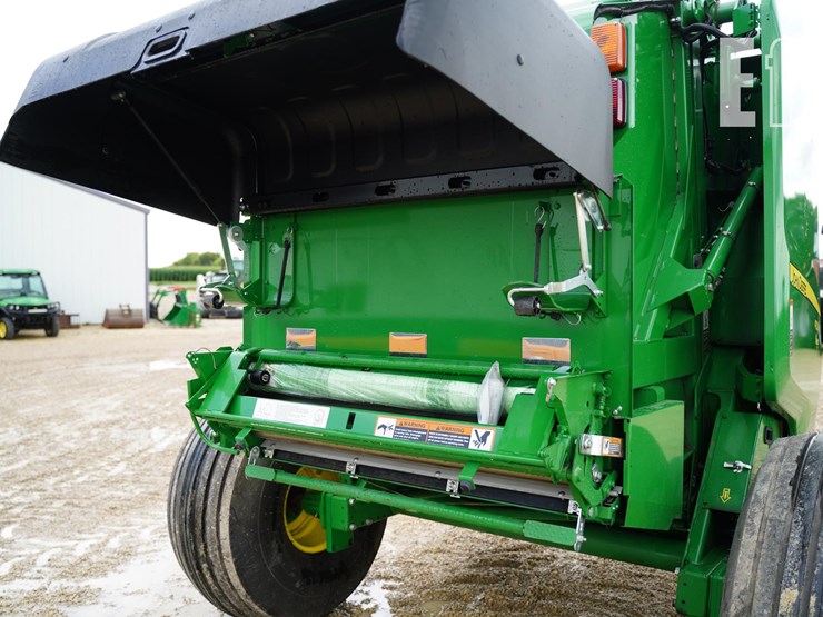 2023-john-deere-450m-image-23
