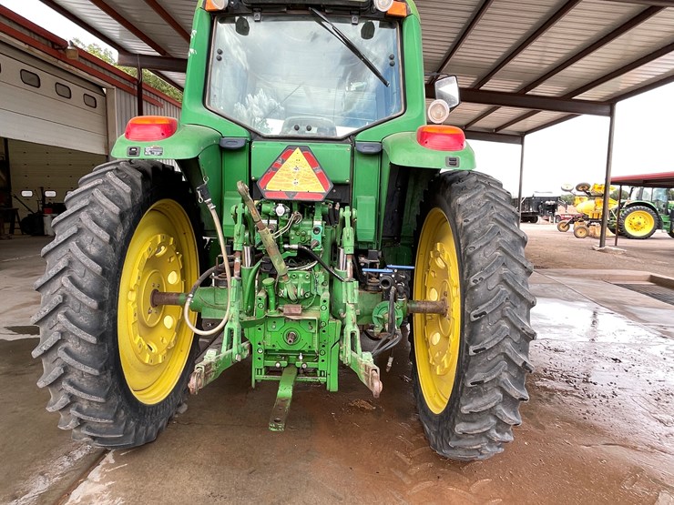 john-deere-7230-premium-image-7