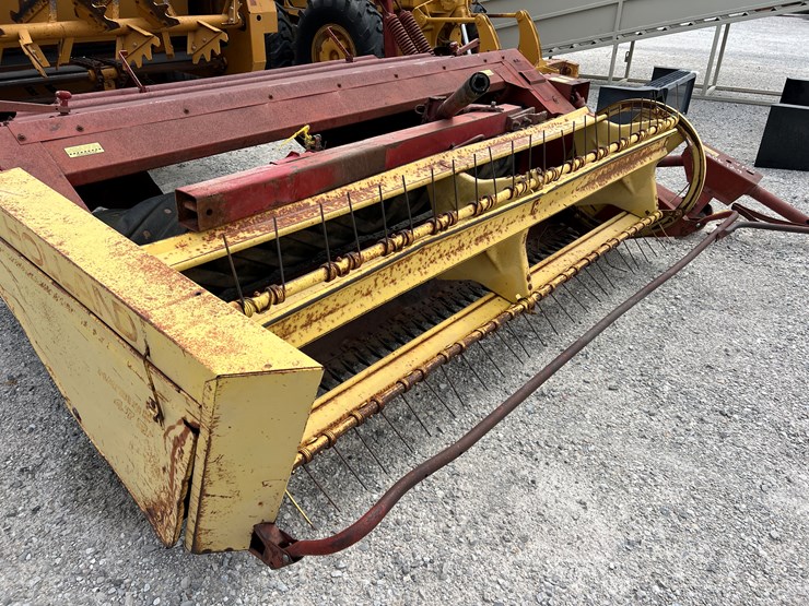 new-holland-469-image-3