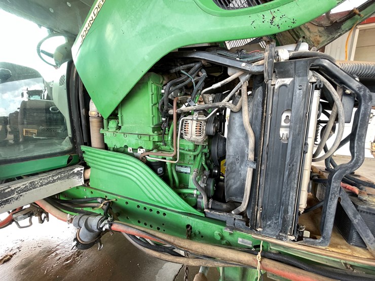 john-deere-7230-premium-image-37