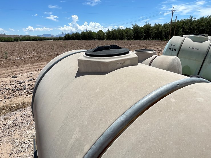 #9131-•-500-gallon-fertilizer-tank-image-14