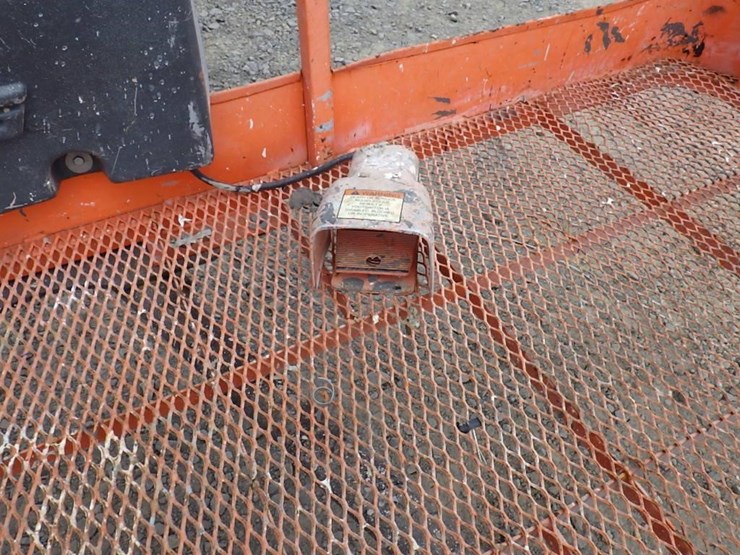 2007-jlg-600s-image-10