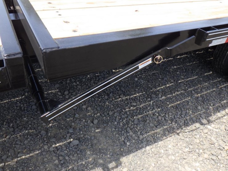 2025-delta-26'-t/a-tilt-deck-trailer-image-6