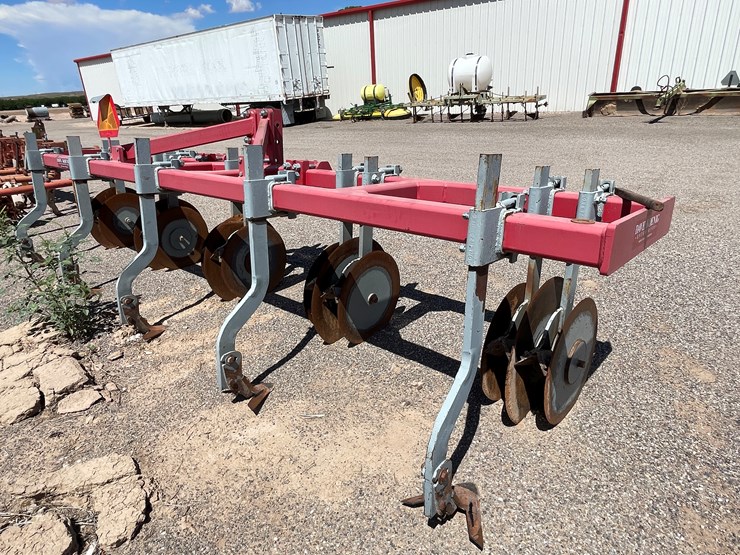#9121-•-dave-koenig-3-pt-row-crop-cultivator-image-3