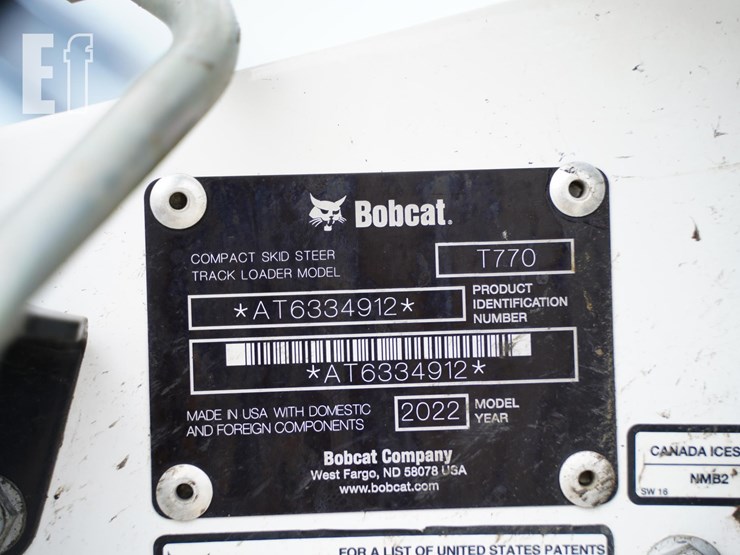 2022-bobcat-t770-image-34