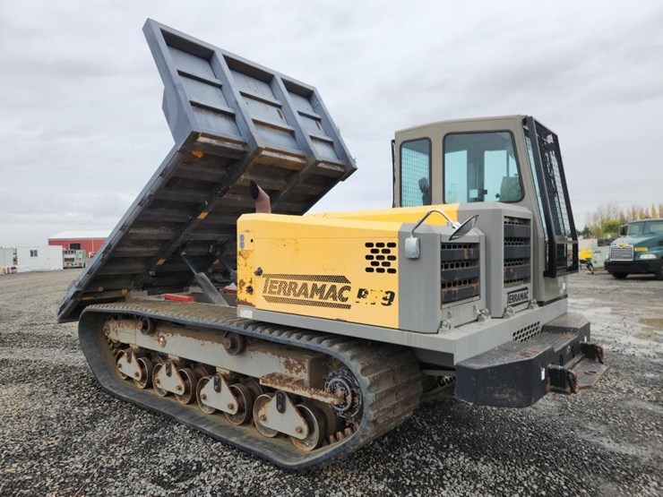 2016-terramac-rt9-image-3