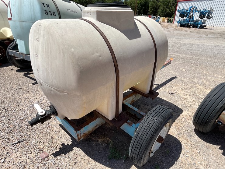 #9130-•-300-gallon-fertilizer-tank-image-2