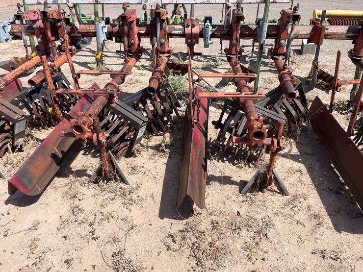 #9032-•-custom-3-pt-tillage-tool-bar-image-17