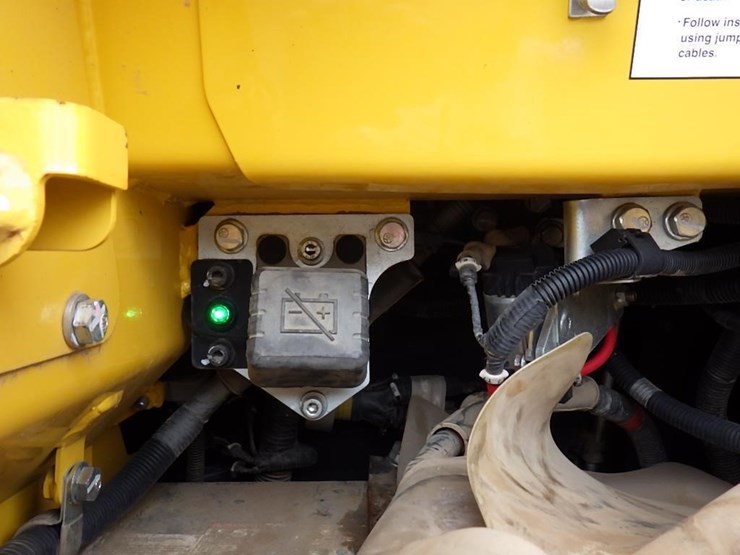 komatsu-d61ex-24-image-44