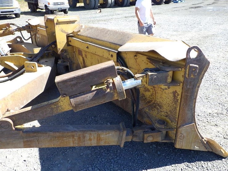 2012-caterpillar-d7e-image-14