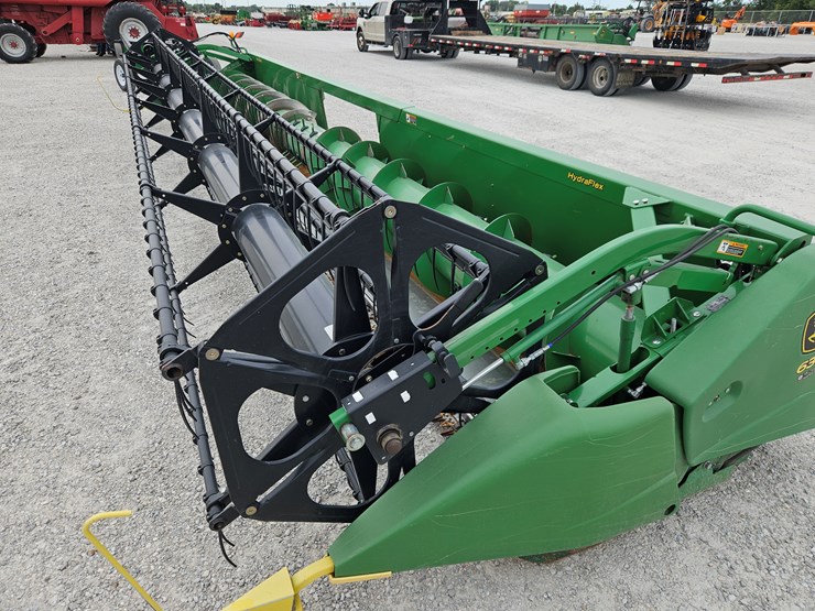 2012-john-deere-630f-image-12