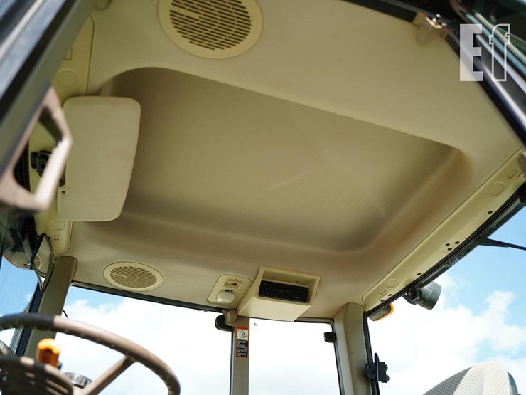 2018-john-deere-6120m-image-29