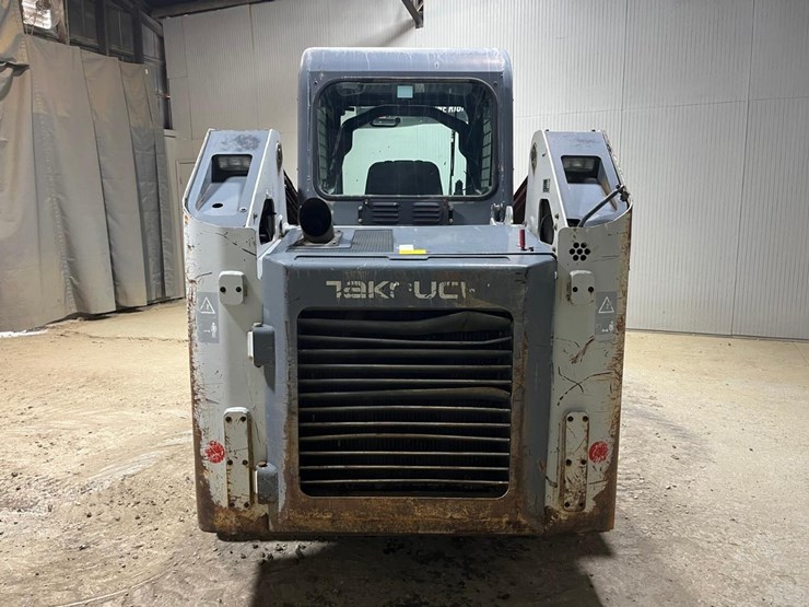 2014-takeuchi-tl10-image-4