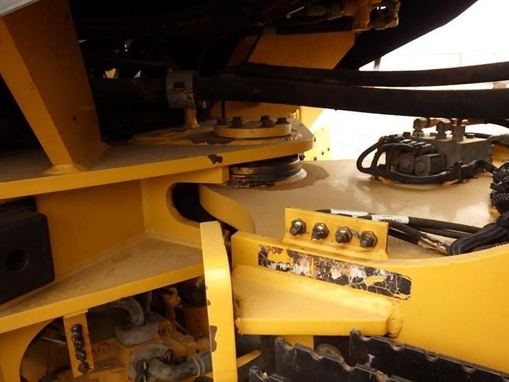 caterpillar-930m-image-22