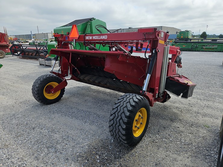 2018-new-holland-310-image-6