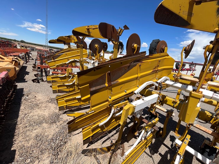 #9108-•-buffalo-cultivator-3-pt-image-29