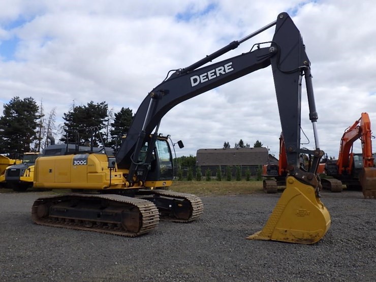 2016-deere-300g-lc-image-2