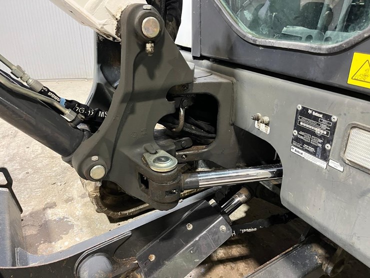 2020-bobcat-e35i-image-12