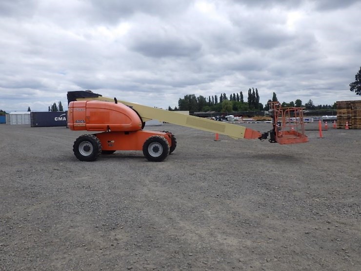 2007-jlg-600s-image-3