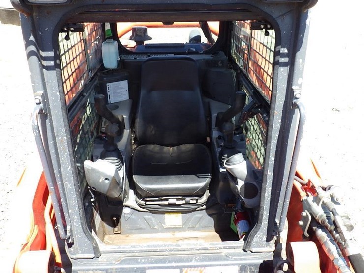 kubota-svl97-2-image-22