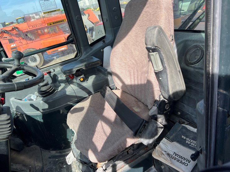 hyundai-hl730-9a-image-8