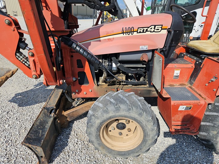 2014-ditch-witch-rt45-image-6