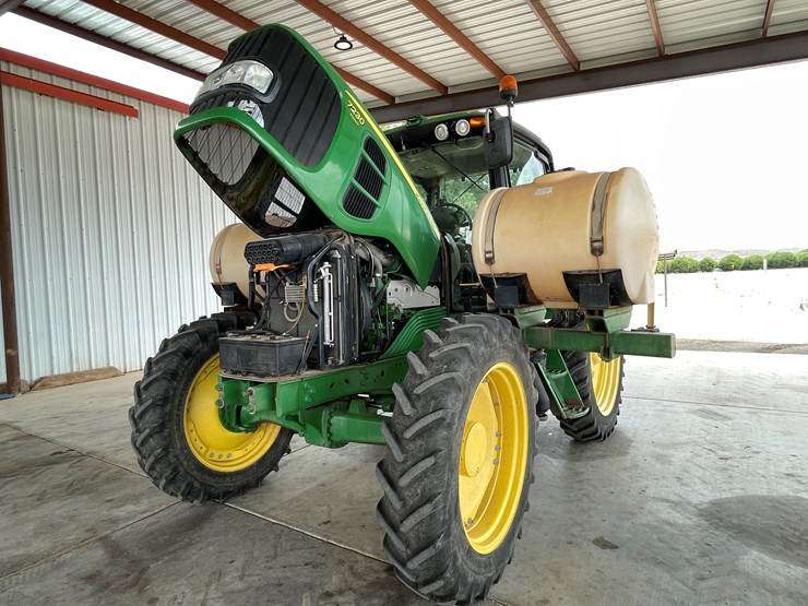 john-deere-7230-premium-image-73