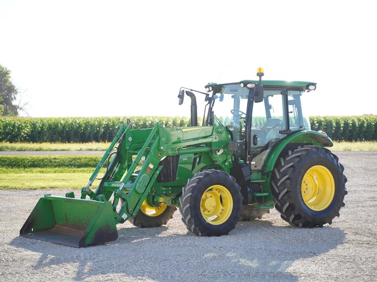 2017-john-deere-5090r-image-1