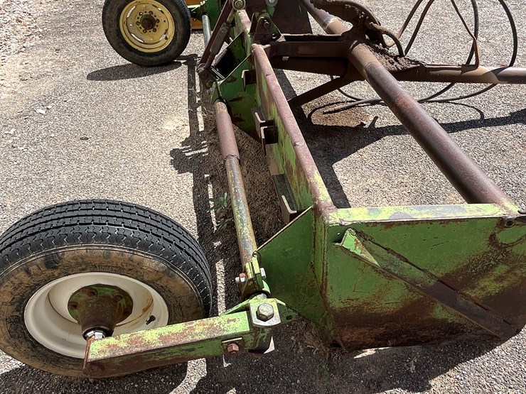 #9143-•-10'-scraper-image-4