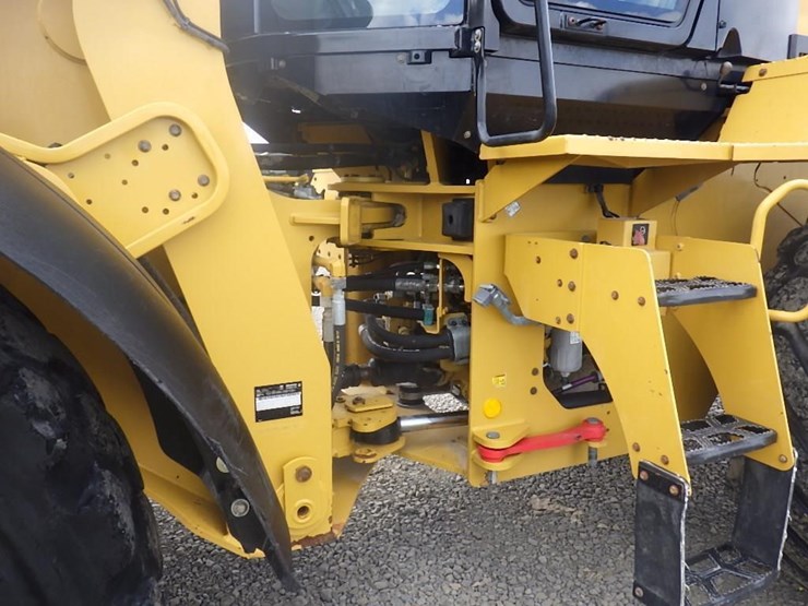 2018-caterpillar-938m-image-15