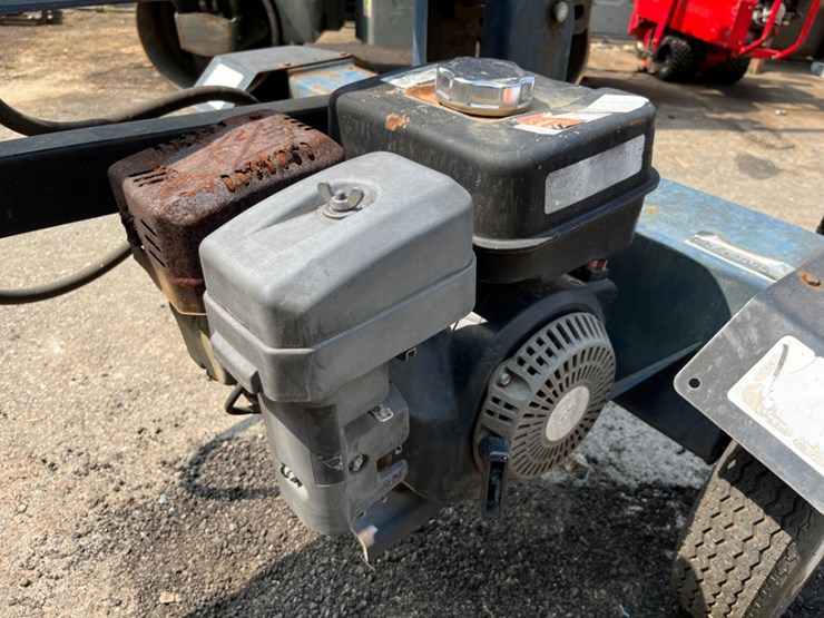 iron-and-oak-26-ton-vertical-horizontal-log-splitter-image-10