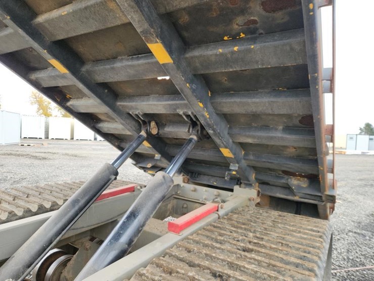 2016-terramac-rt9-image-16