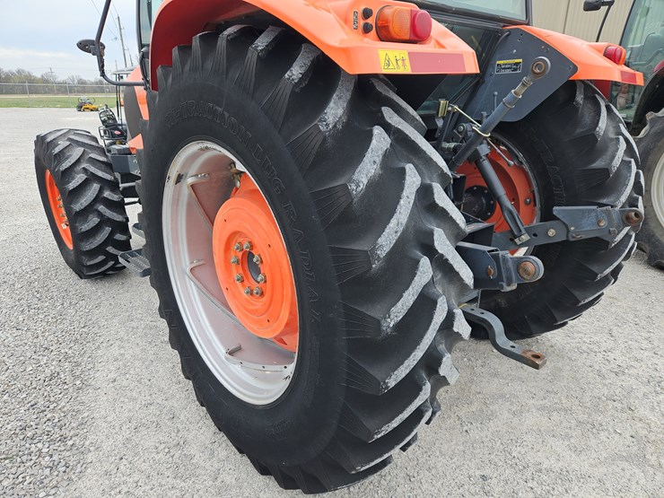 2015-kubota-m135x-image-12