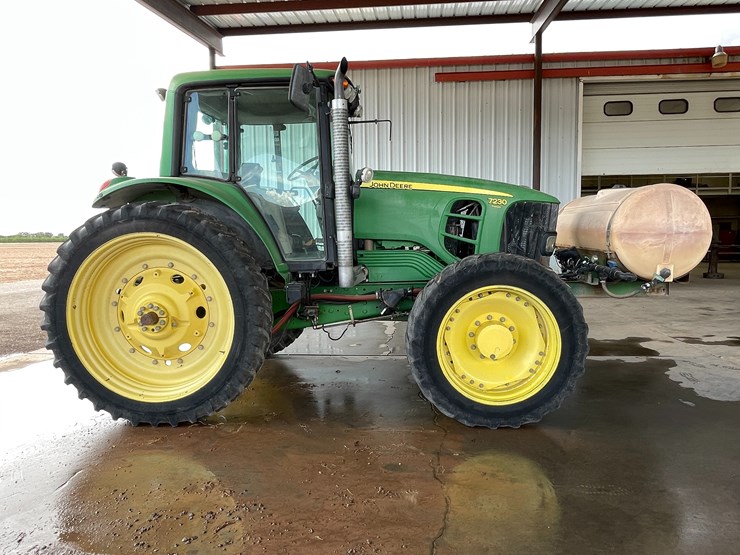 john-deere-7230-premium-image-5